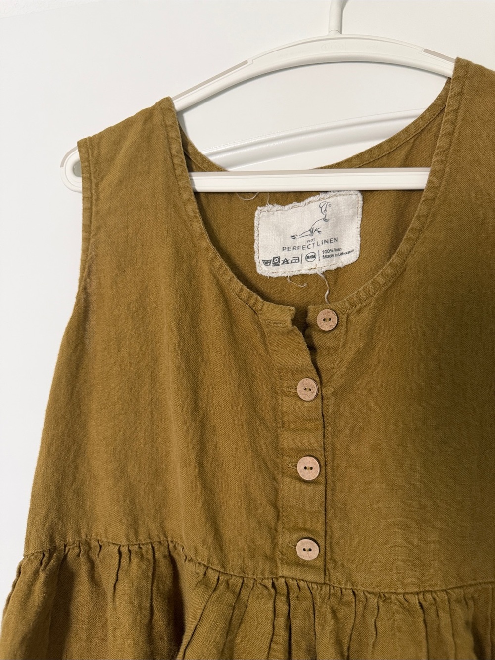 Not perfect linen MAMA sleeveless dress - Picture 2 of 3